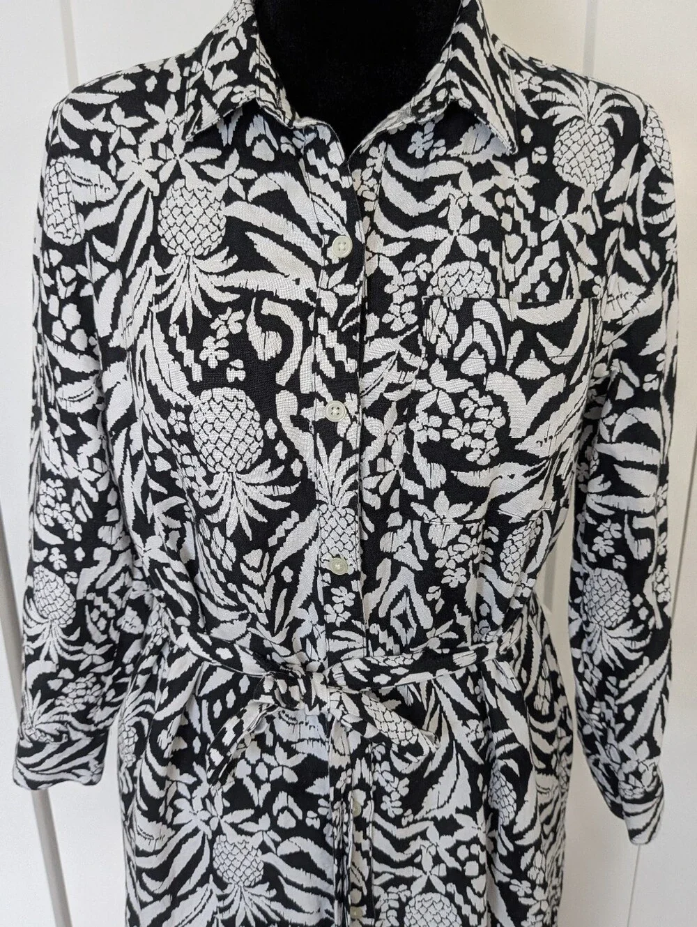 LOFT Linen Blend Maxi Shirt Dress Black & White Pineapple Sz 10 P Long Sleeve